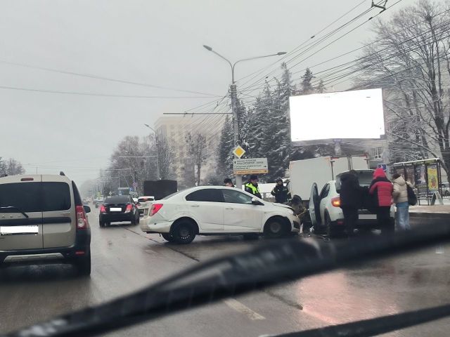 Два человека пострадали в ДТП в Ставрополе
