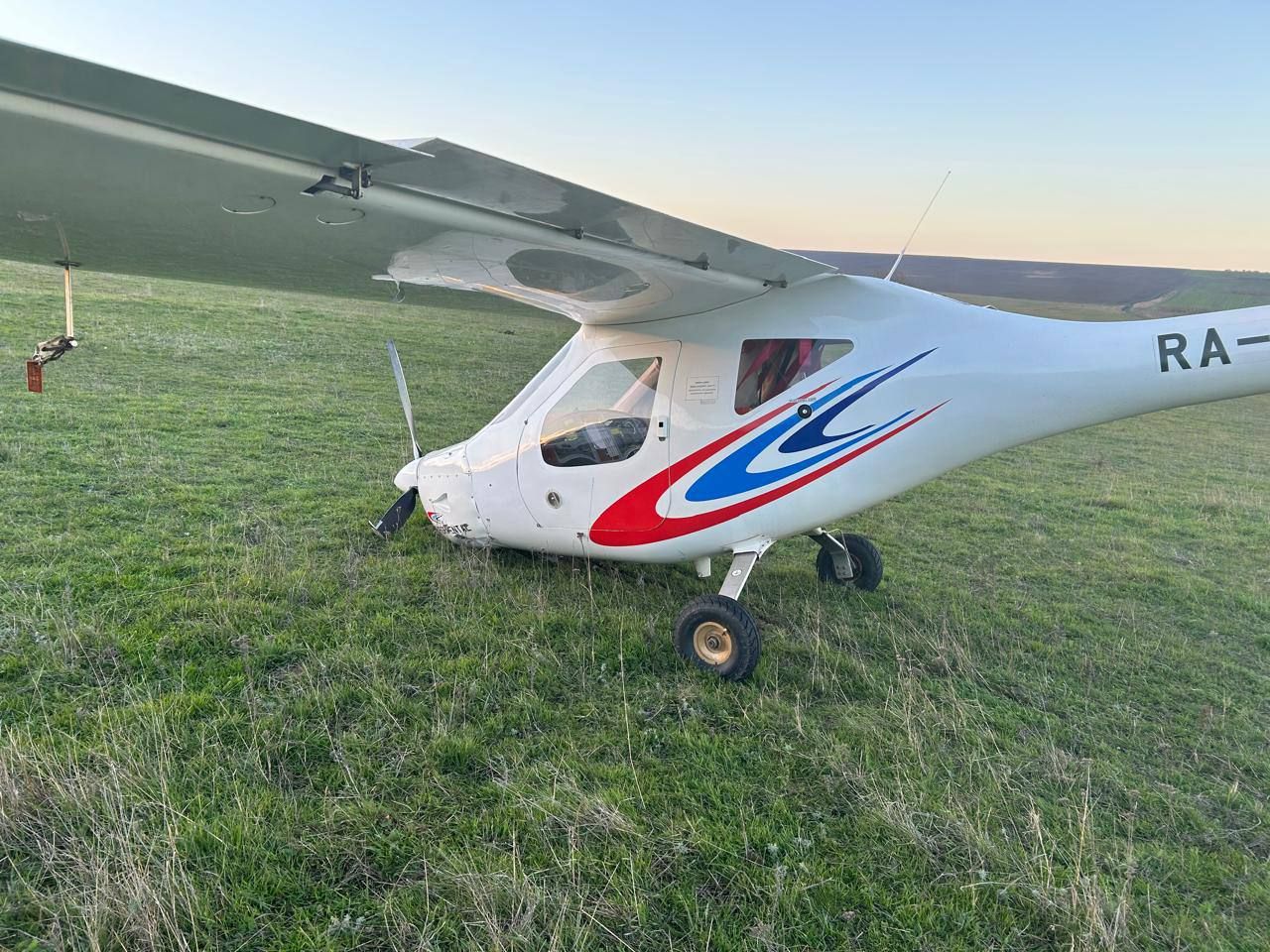 Стала известна предварительная причина аварийной посадки легкомоторного самолета на Ставрополье