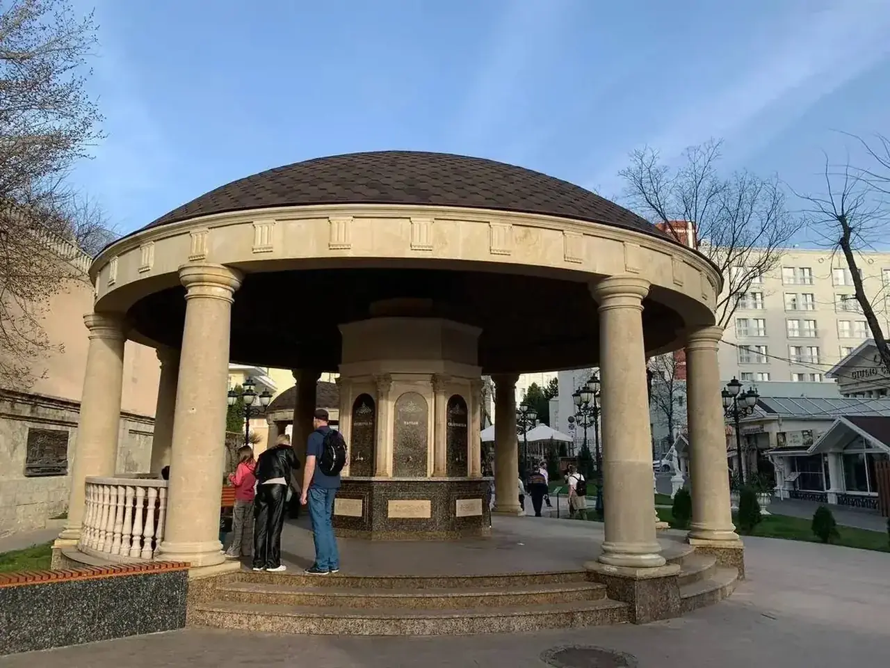 Ребровский бювет Кисловодска открылся после зимней консервации