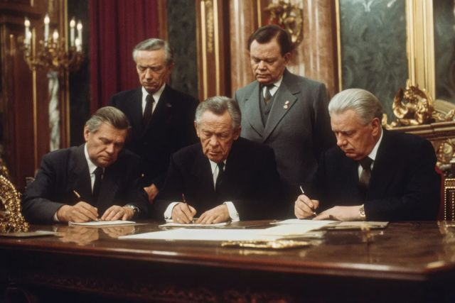 Повышение зарплаты с 1 января: три категории работников, кого это точно коснется