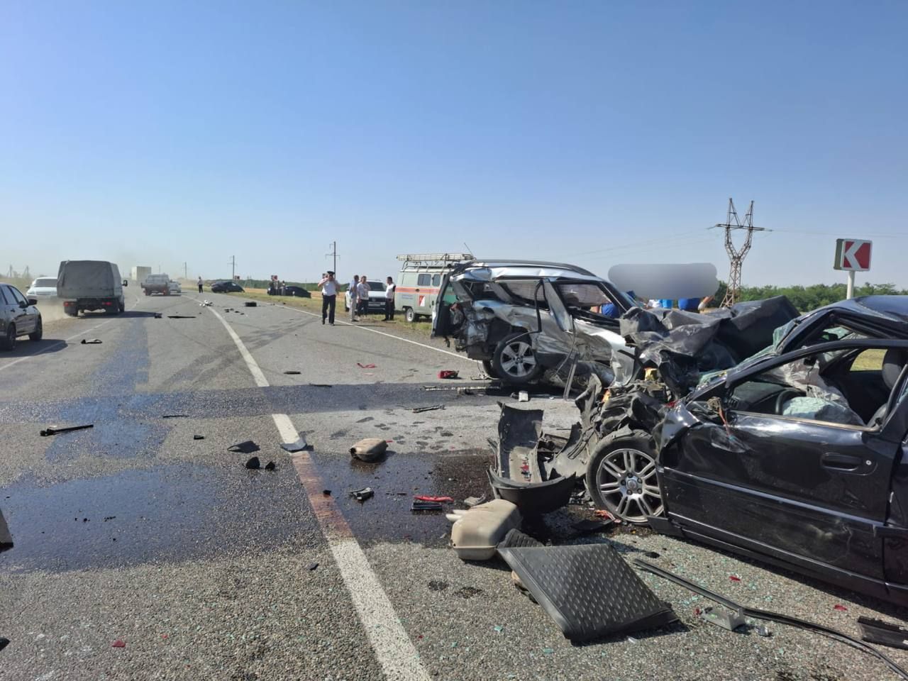 Два человека погибли в ДТП с четырьмя автомобилями в Изобильненском округе