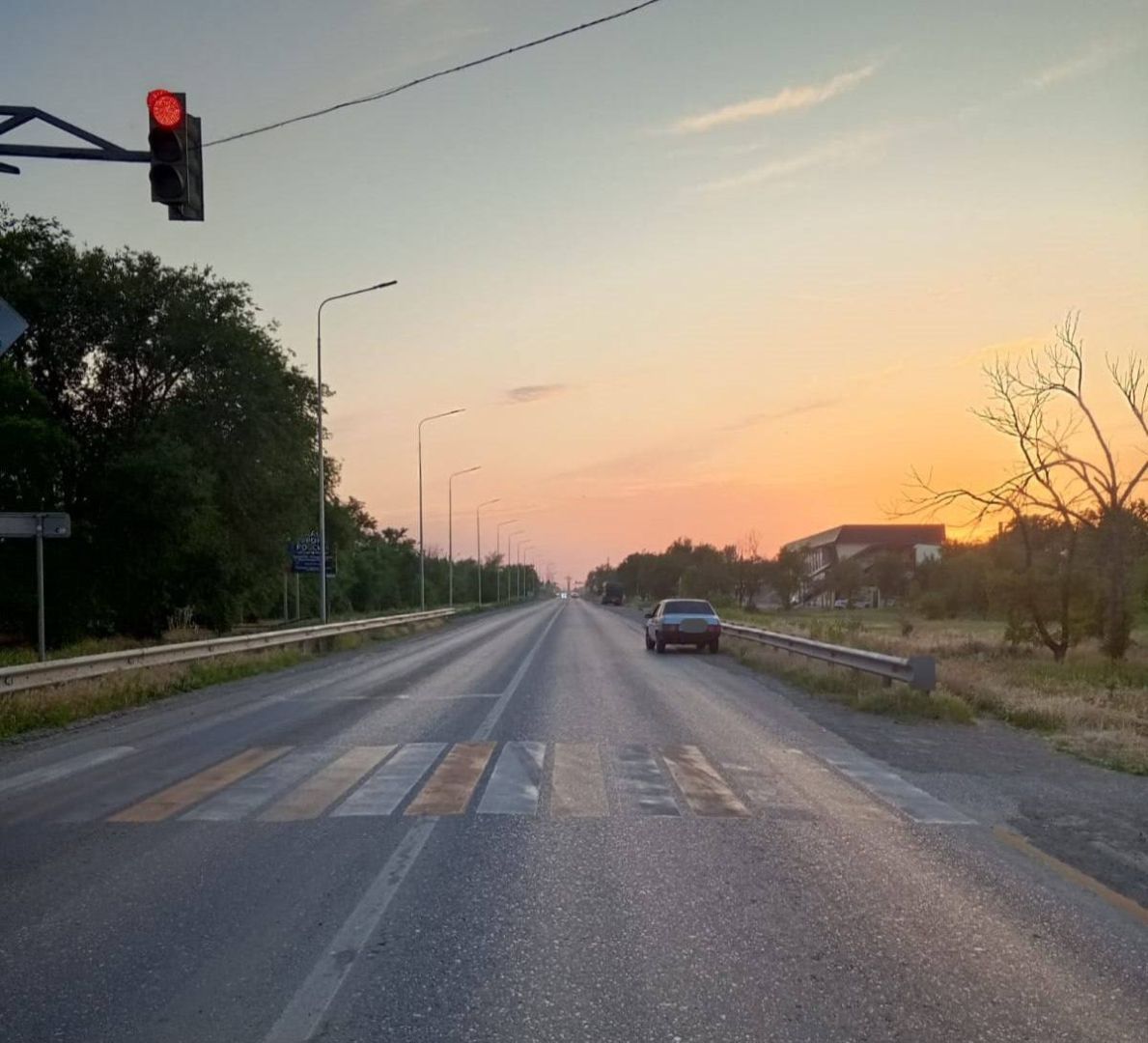 Подросток попала в больницу после наезда легковушки