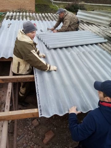 В Ипатовском округе ликвидируют последствия сильного ветра В Ипатовском округе ликвидируют последствия сильного ветра