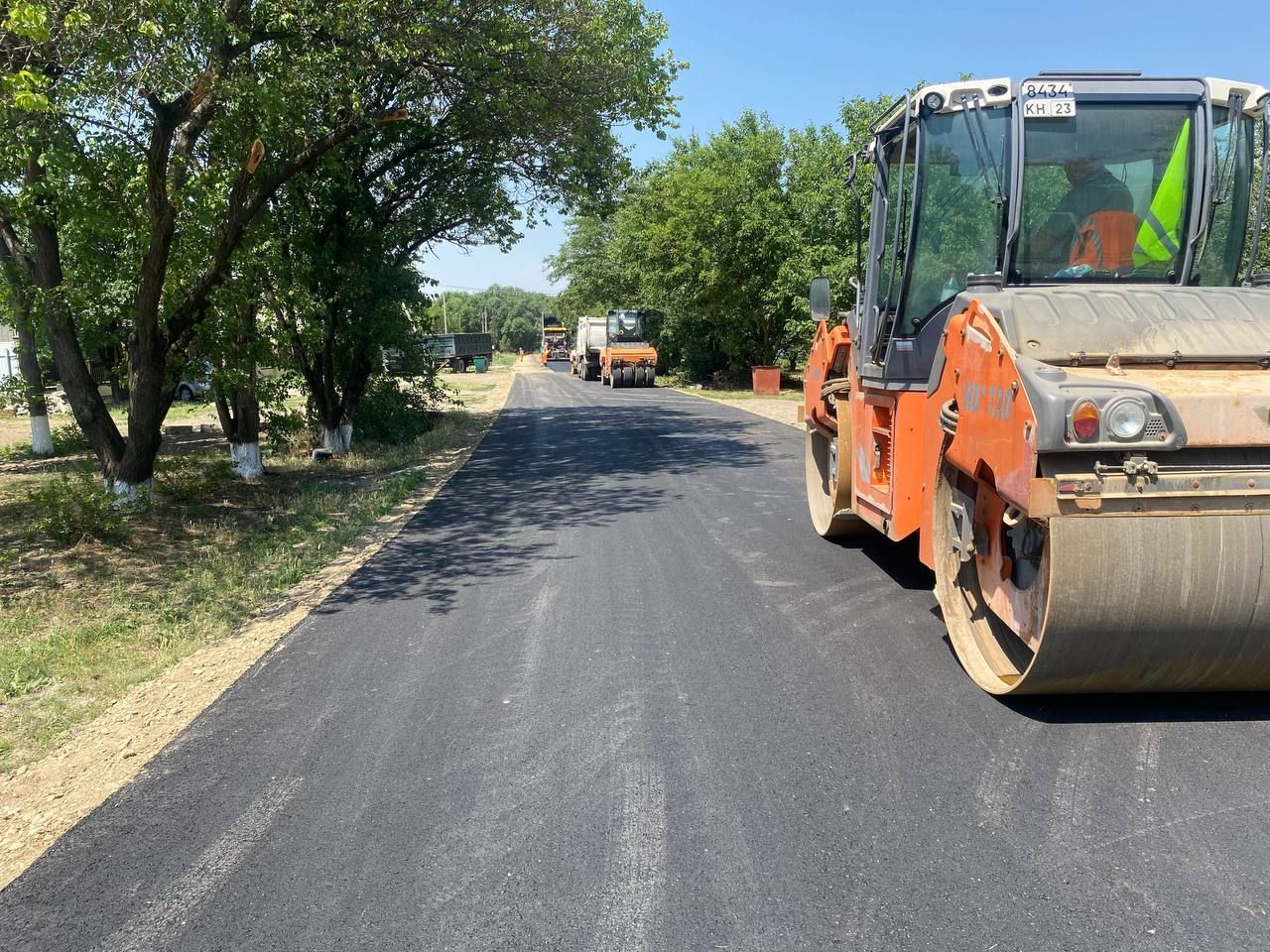 Более 195 млн рублей потратят на ремонт дорог в Новоалександровском округе
