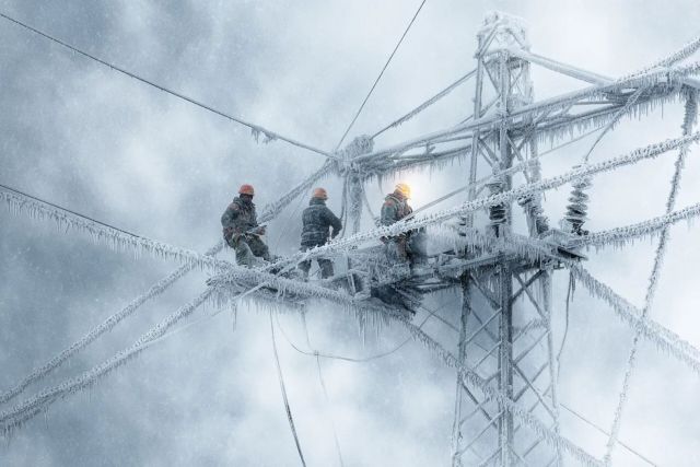 Сегодня временно отключат электричество в 20 населенных пунктах Ставрополья