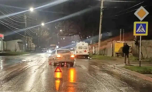 Кисловодчанка угодила под колеса машины