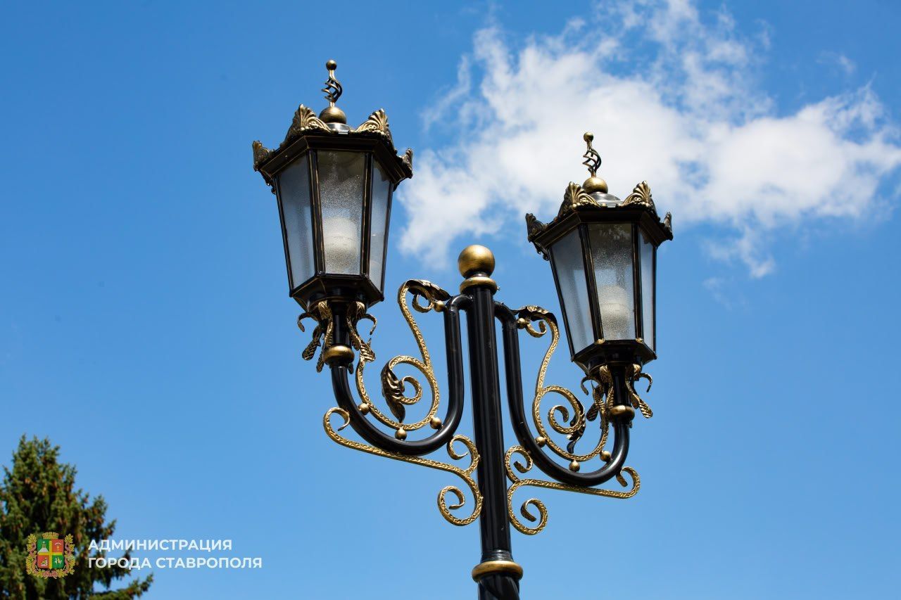 Более 11 км линий уличного освещения возвели в Ставрополе за год