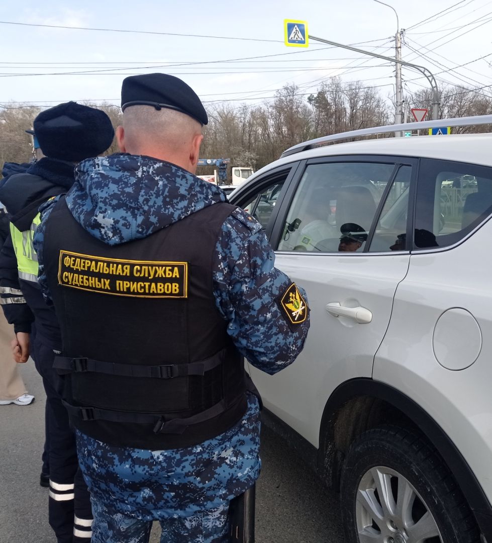 На Ставрополье должник оплатил 47 штрафов ГИБДД после угрозы ареста машины