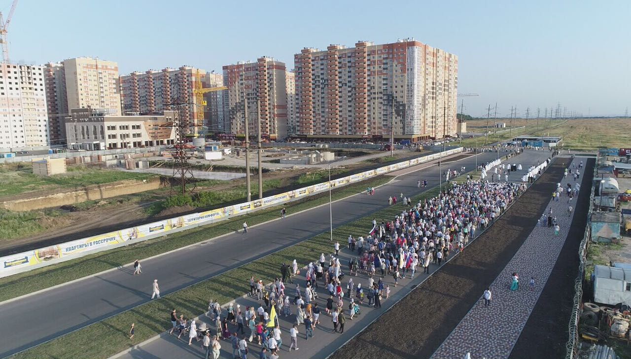 В микрорайоне «Перспективный» при поддержке группы компаний «ЮгСтройИнвест» провели крестный ход