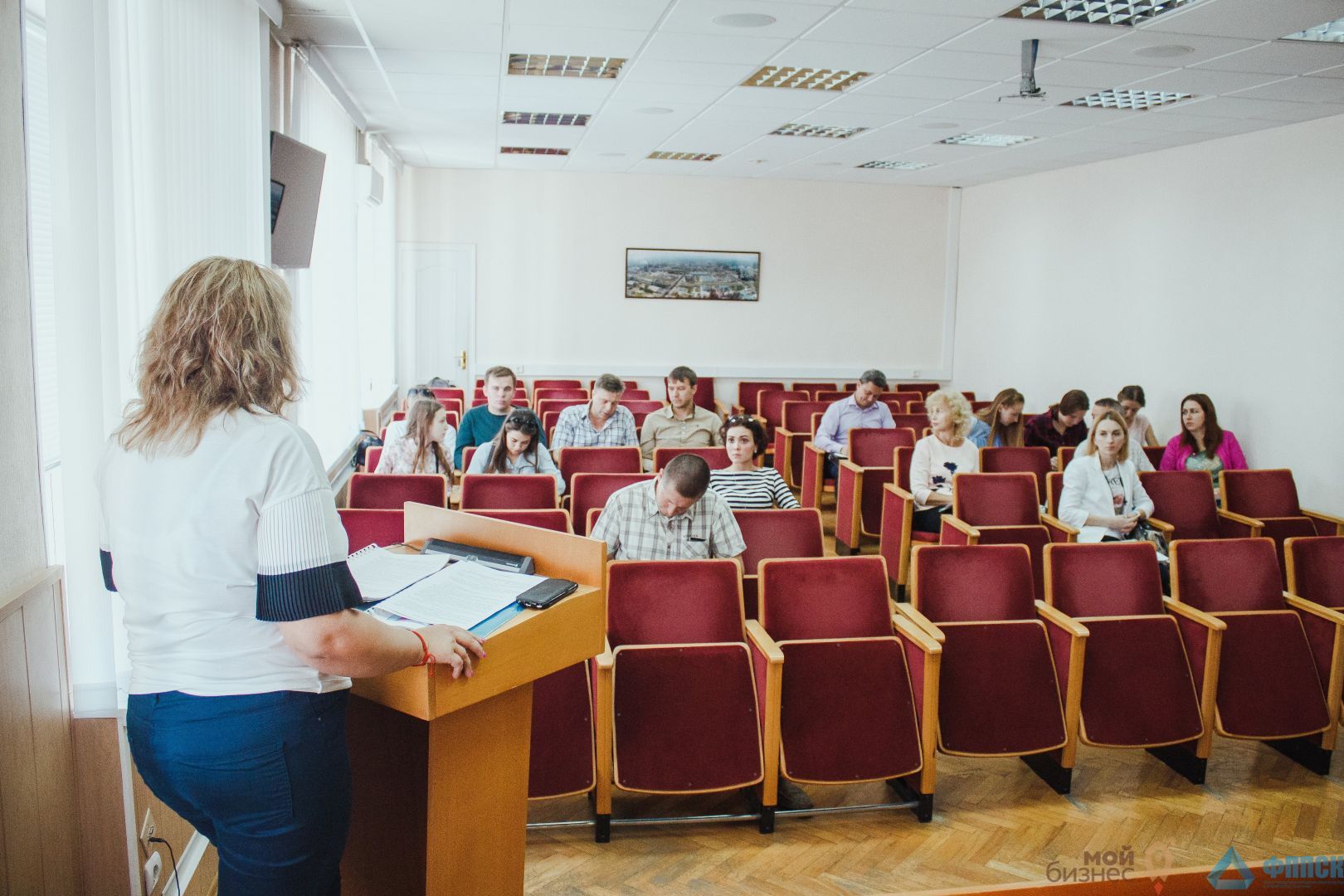 Бизнесменов Невинномысска проинформировали об антикризисных мерах в сфере производства