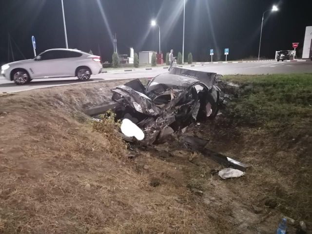 Три человека погибли в ДТП под Невинномысском Три человека погибли в ДТП под Невинномысском