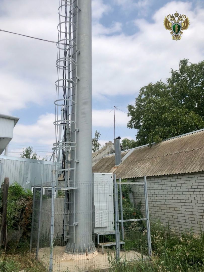 Суд обязал снести незаконную вышку связи рядом с домом пенсионерки на Ставрополье
