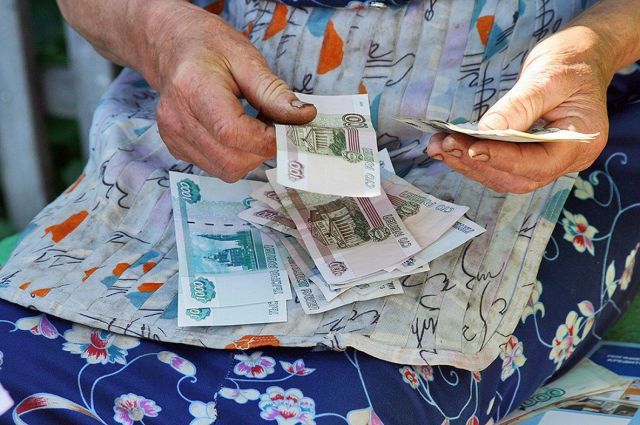 У пенсионерки из Ставрополя обманом украли 530 тысяч рублей У пенсионерки из Ставрополя обманом украли 530 тысяч рублей