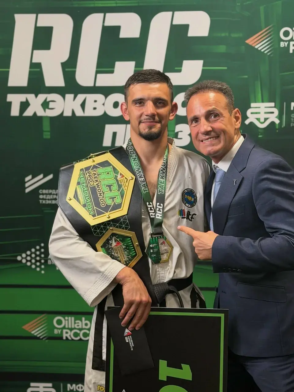 Ставрополец завоевал чемпионский пояс по тхэквондо на международном турнире Ставрополец завоевал чемпионский пояс по тхэквондо на международном турнире