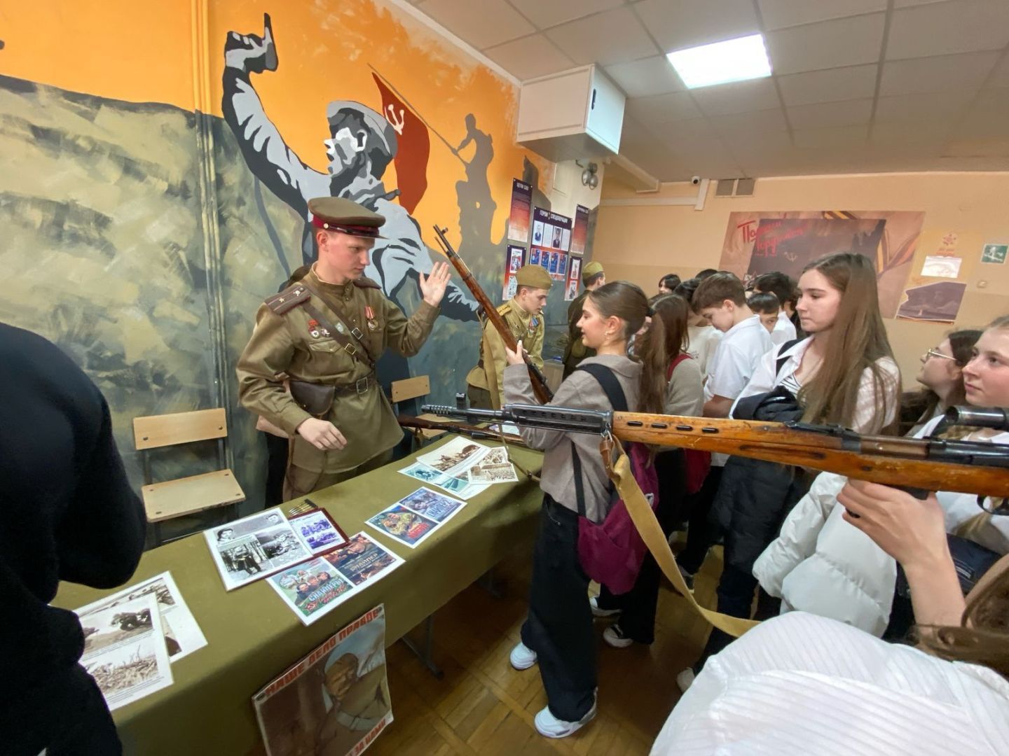 В преддверии 9 Мая в школах Ставрополя прошли патриотические мероприятия