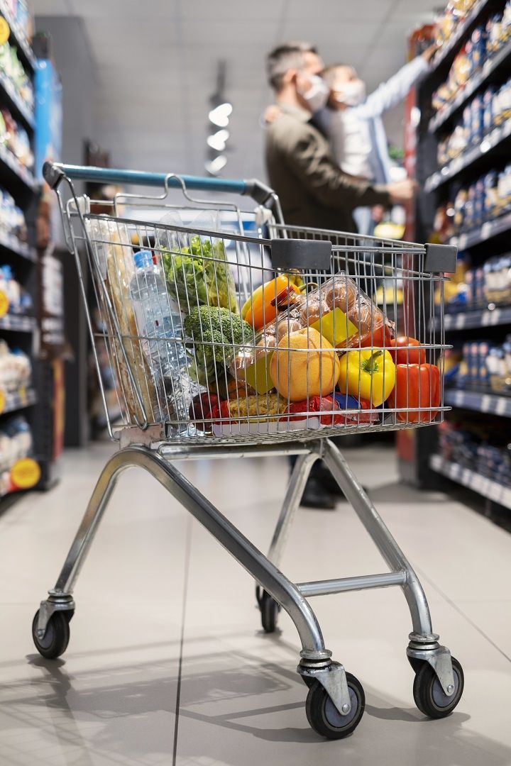 За неделю на Ставрополье значительно подорожали помидоры, говядина и детские консервы