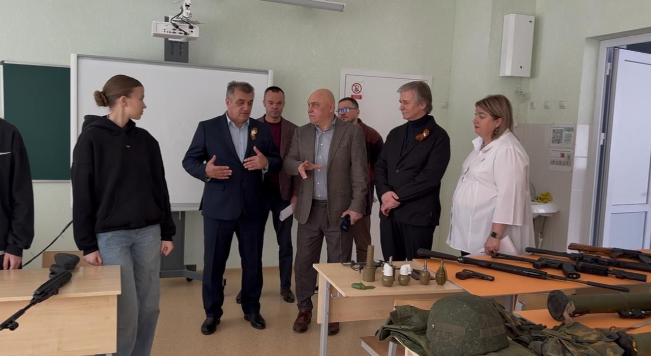 Качество охраны школ и патриотическое воспитание обсудили в Шпаковском муниципальном округе