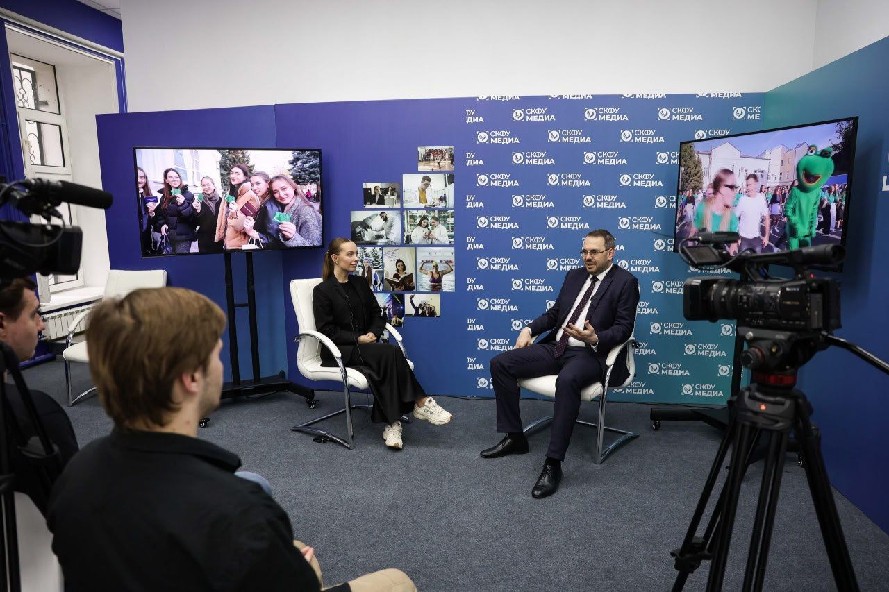 Высокотехнологичная телестудия для подготовки журналистов открылась в СКФУ