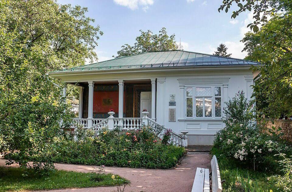 Музей художника Николая Ярошенко в Кисловодске получил на модернизацию 4,5 млн рублей