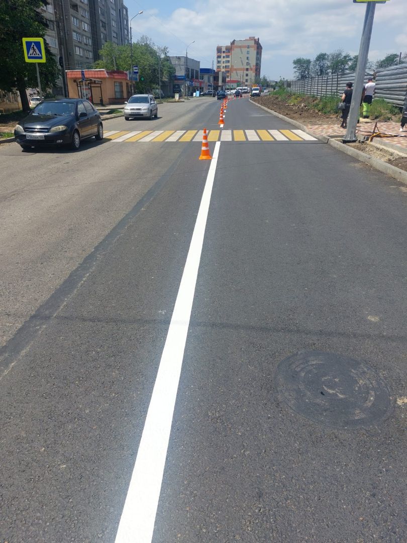 Дополнительную полосу в 800 метров обустроили на улице Чапаева в Ставрополе