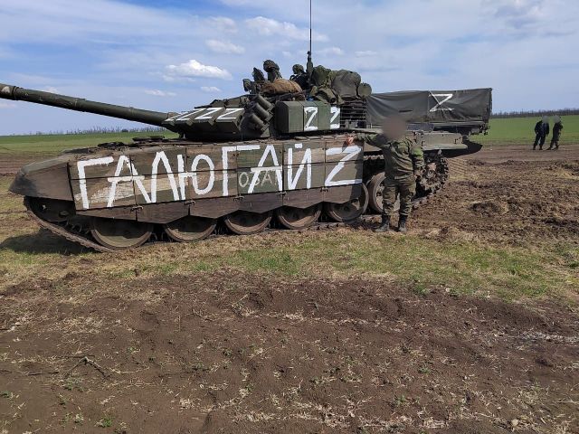 Губернатор Ставрополья пожелал возвращения с победой ставропольским танкистам на Украине Губернатор Ставрополья пожелал возвращения с победой ставропольским танкистам на Украине