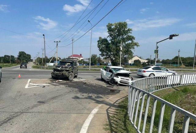 Водитель из Москвы спровоцировал аварию с четырьмя пострадавшими на Ставрополье