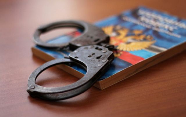 В Пятигорске полицейские задержали подозреваемого в краже ювелирных изделий В Пятигорске полицейские задержали подозреваемого в краже ювелирных изделий