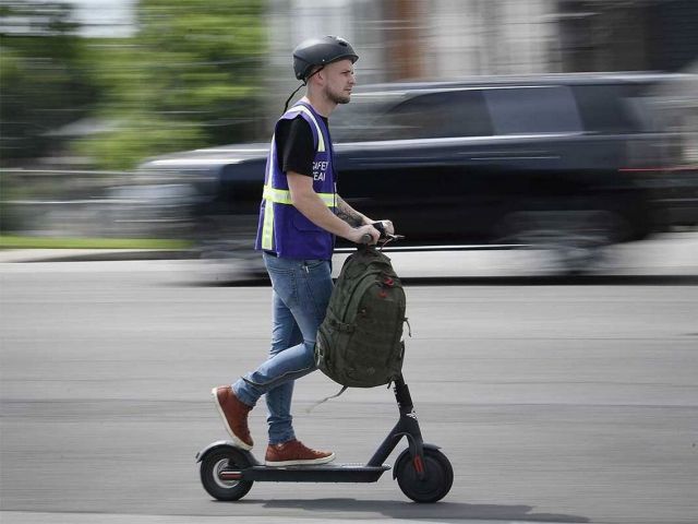 В ГИБДД Ставрополья рассказали, будут ли в крае ограничивать скорость электросамокатов В ГИБДД Ставрополья рассказали, будут ли в крае ограничивать скорость электросамокатов