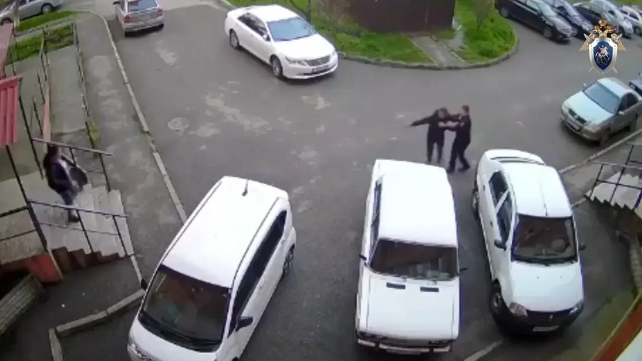 Житель Ессентуков напал на полицейского