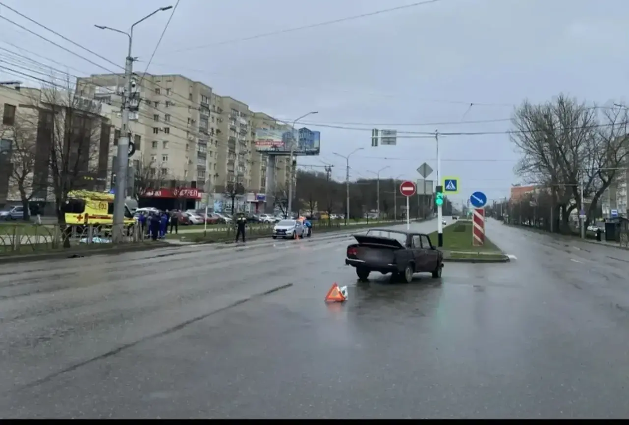 Мужчину насмерть сбили на пешеходном переходе в Ставрополе