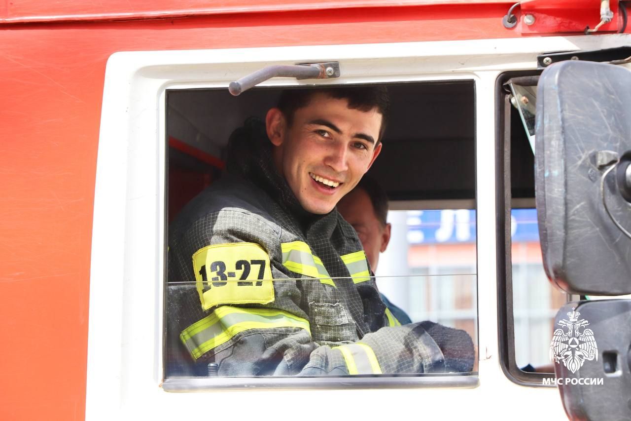 В Ставрополе пожарный в отпуске потушил возгорание