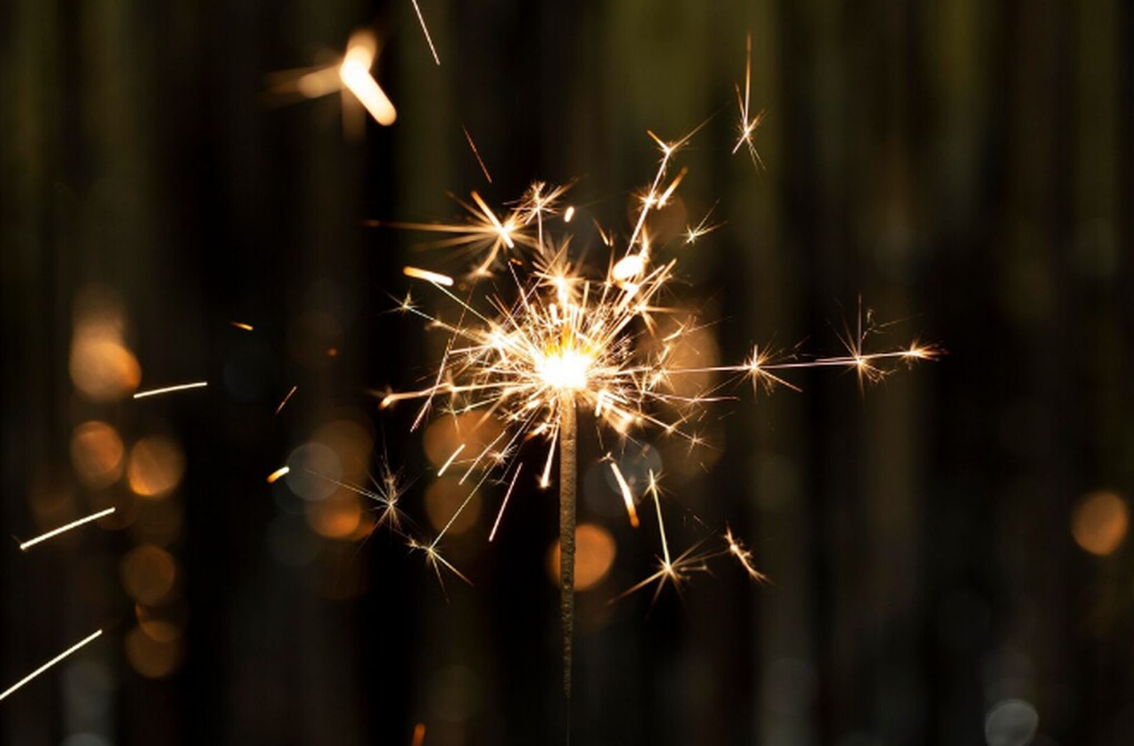 Ставропольцам напомнили правила безопасного обращения с пиротехникой