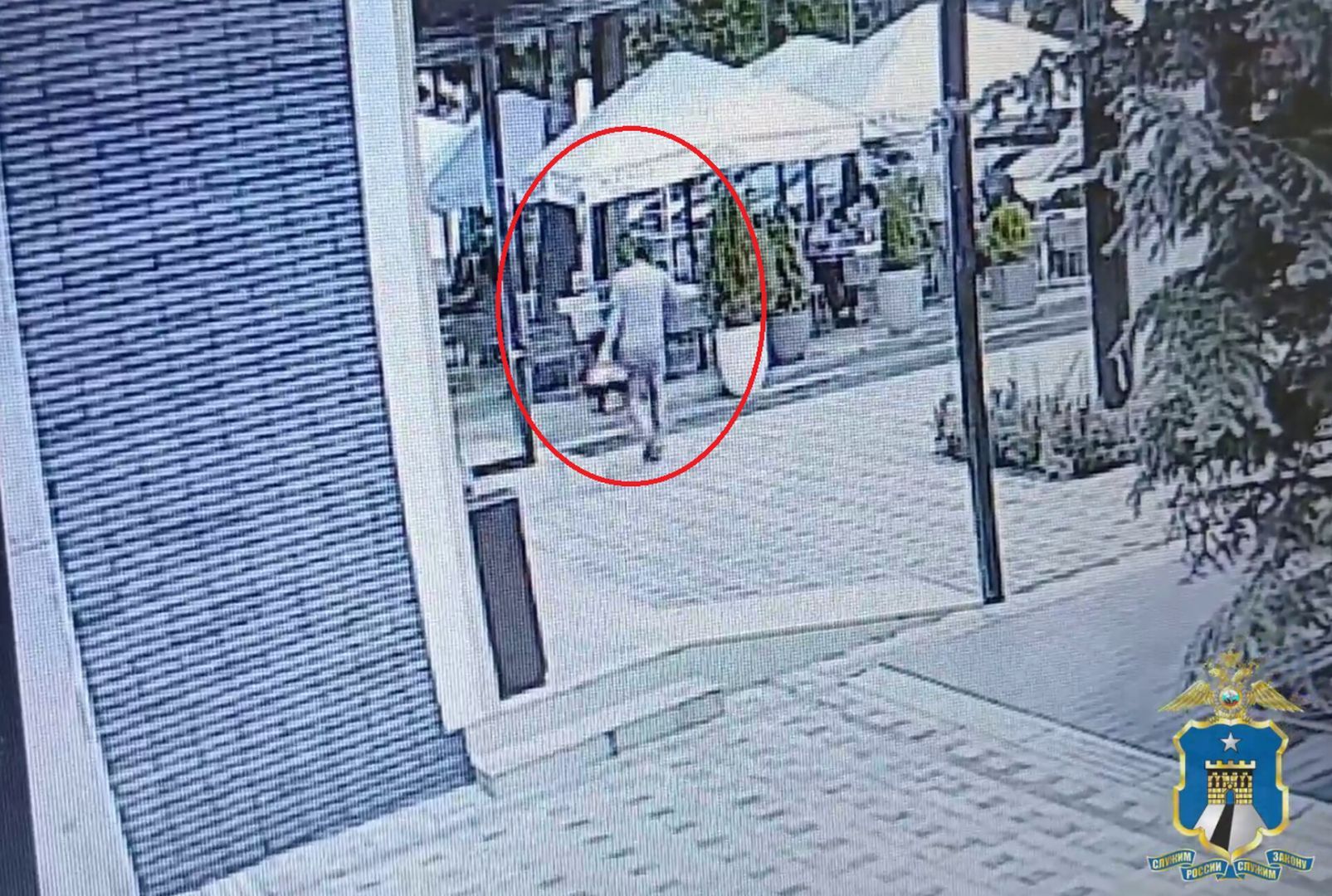 Пятигорчанин украл из магазина корзинку с продуктами