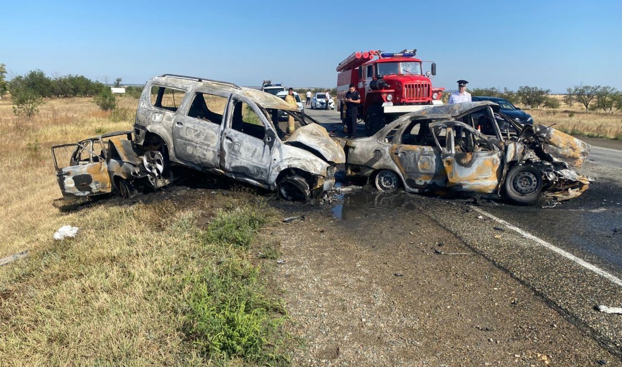 Два человека погибли в результате ДТП с возгоранием на Ставрополье