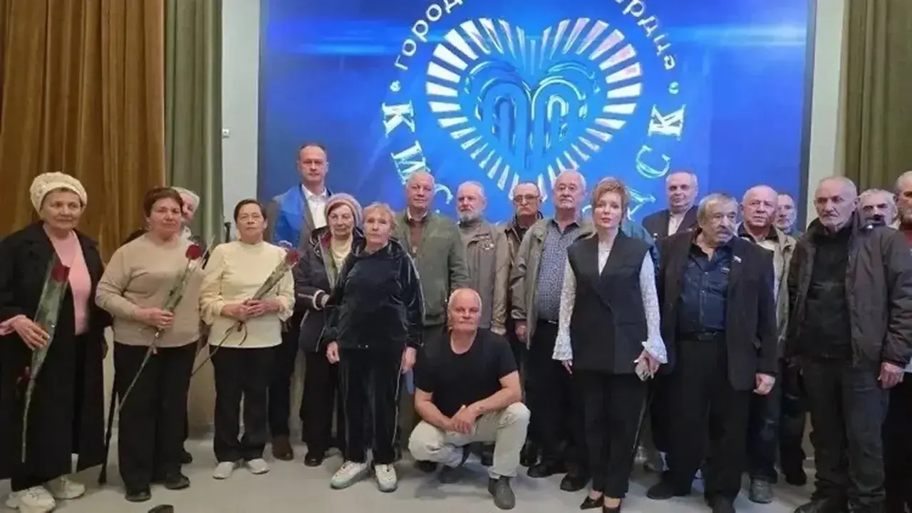 В Кисловодске наградили более 40 ликвидаторов ЧС и вдов героев