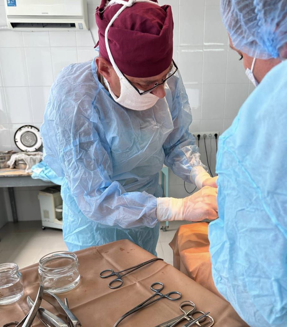 «Случай на миллион»: врачи Пятигорска экстренно прооперировали анаэробную флегмону у 7-летней девочки