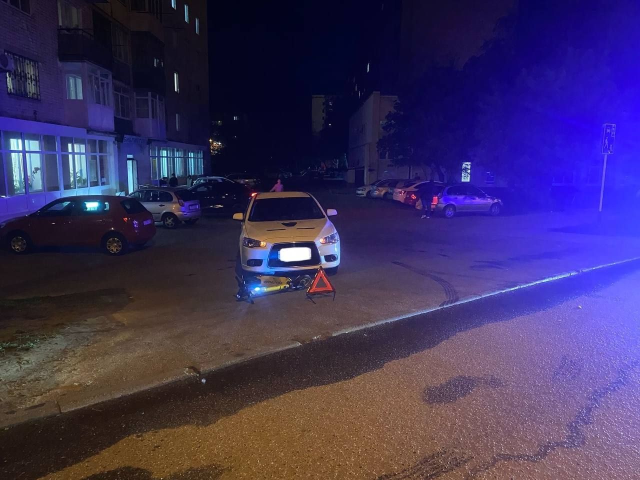 Ребенок угодил под колеса иномарки