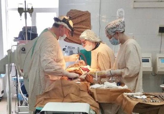 В Пятигорске врачи спасли женщину от паралича ног