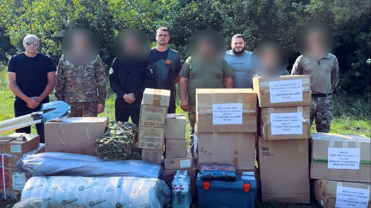 Шпаковский округ отправил гуманитарный груз на передовую