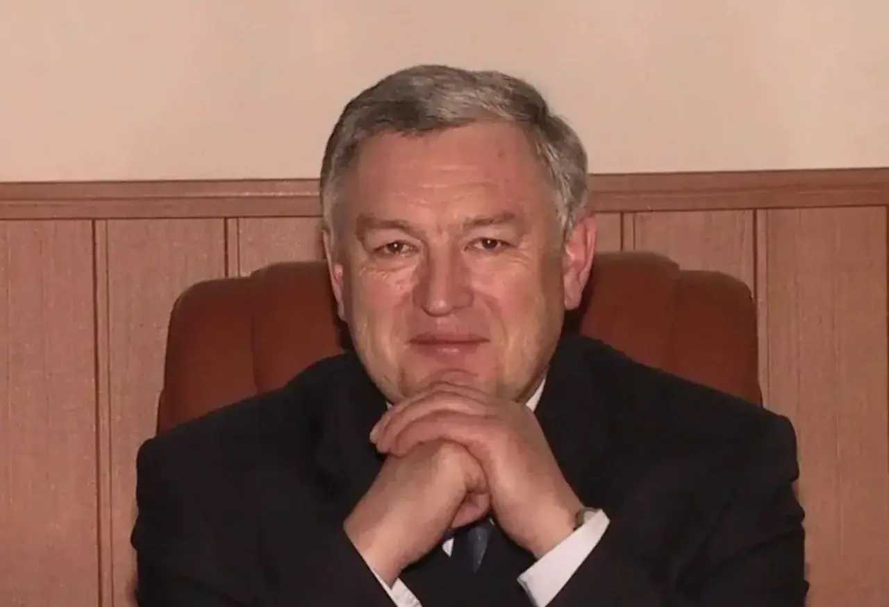 Александров руководил «Арнест» 18 лет и спас завод в эпоху распада СССР Александров руководил «Арнест» 18 лет и спас завод в эпоху распада СССР