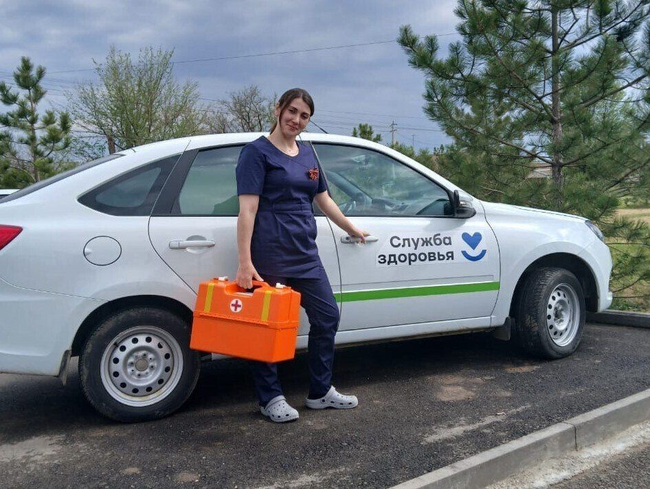 На Ставрополье районная больница получила оборудование на 1,4 млн рублей и новые автомобили