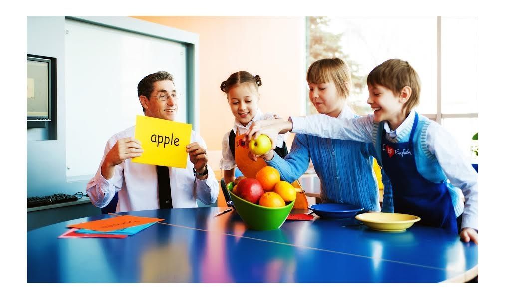 До конца декабря в школе языков International House действует новогодняя акция