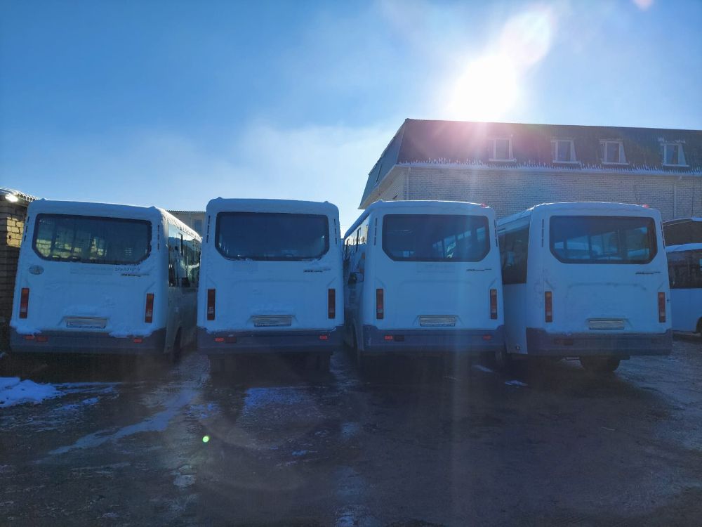 В Ставрополе у транспортного предприятия изъяли 14 микроавтобусов за долги В Ставрополе у транспортного предприятия изъяли 14 микроавтобусов за долги