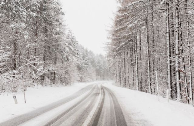 Штормовое предупреждение о сильном снегопаде объявлено на Ставрополье