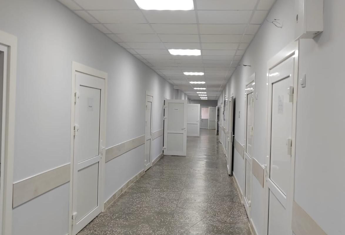 В Нефтекумской райбольнице почти за 10 млн рублей обновили хирургическое отделение