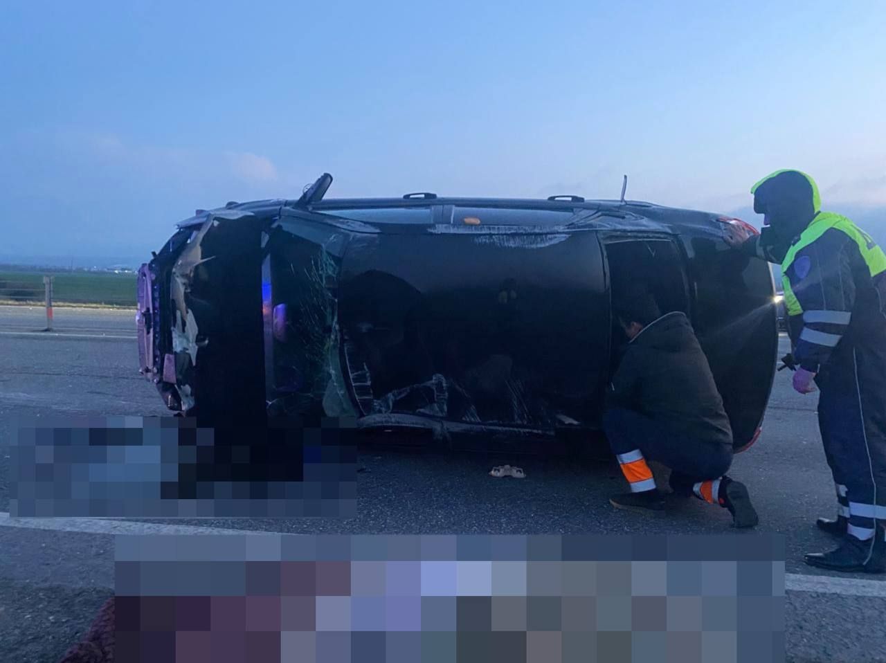 Опрокидывание легковушки привело к смерти водителя на трассе «Кавказ»