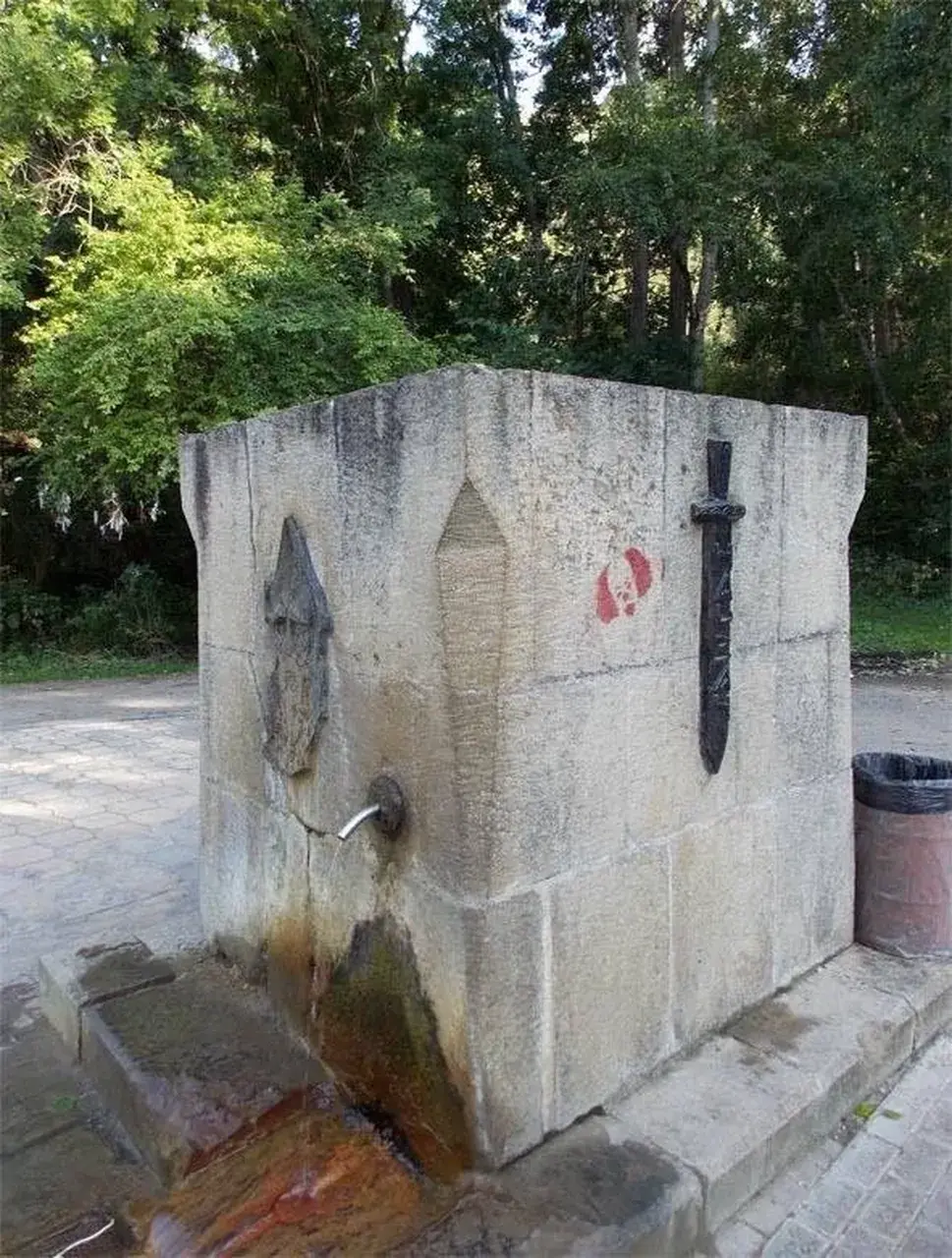 «Народный» бювет по пути в замок Коварства и любви откроется в Кисловодске в 2026 году