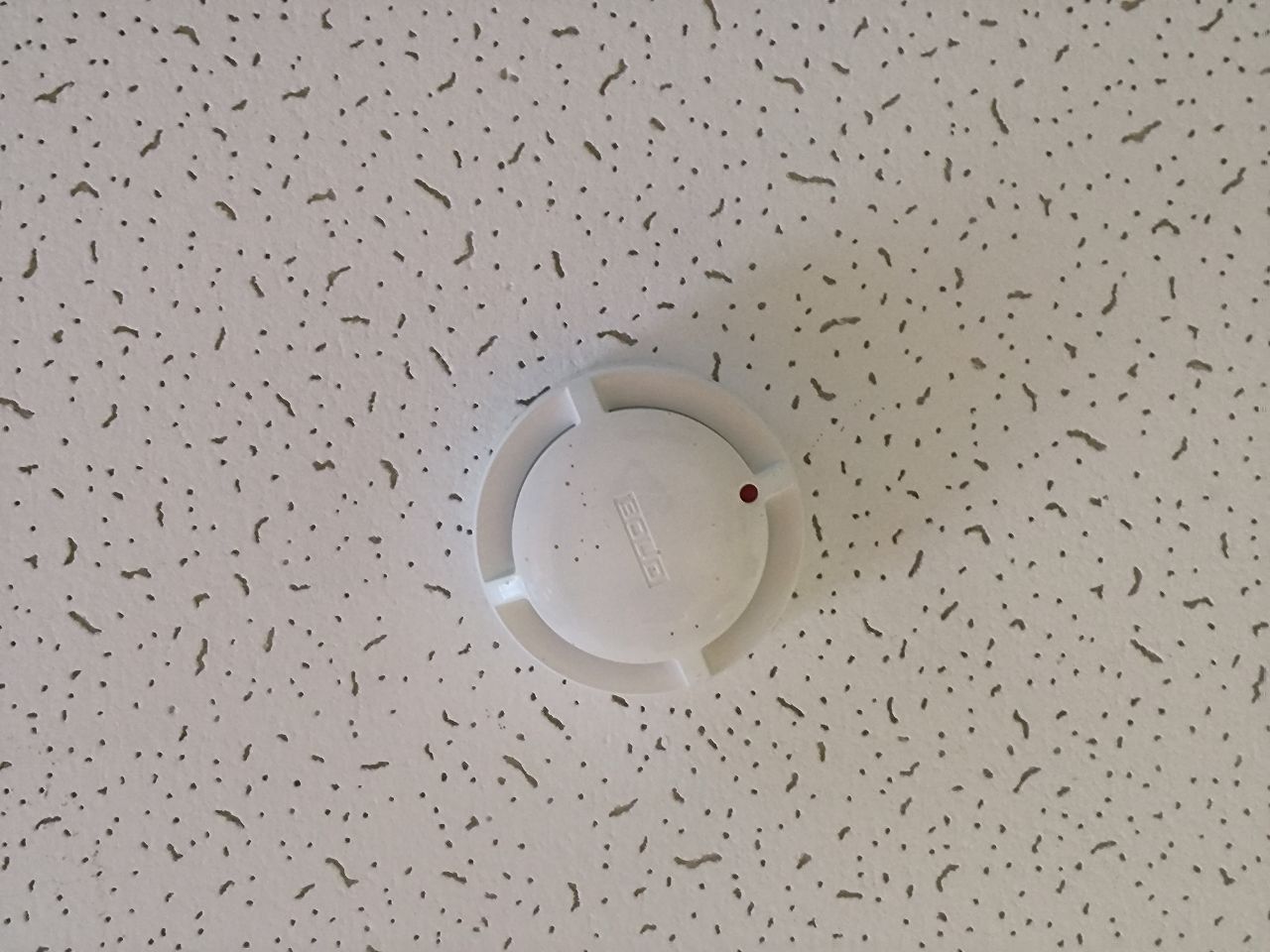 В Ставрополе продолжают бесплатно устанавливать пожарные извещатели