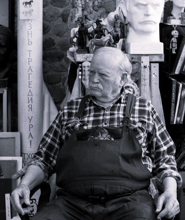 Ушёл из жизни заслуженный художник РФ, ставропольский скульптор Николай Санжаров