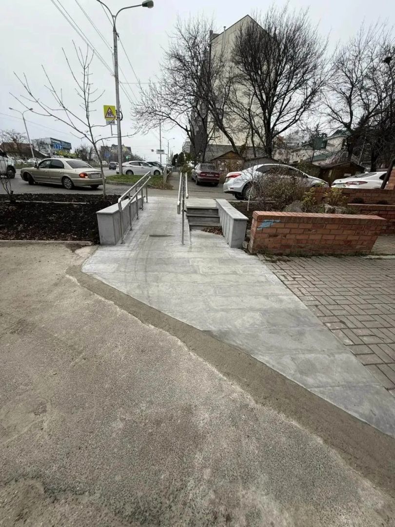 Порядка 20 участков дорог обустроили в Ставрополе для маломобильных граждан